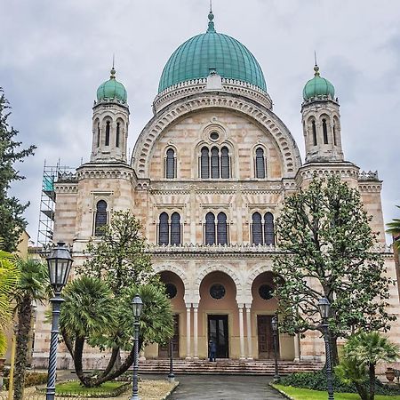 Historic Center Palace - Huge 4 Bedrooms Santa Croce Apartment - By LikehomeFirenze Eksteriør bilde